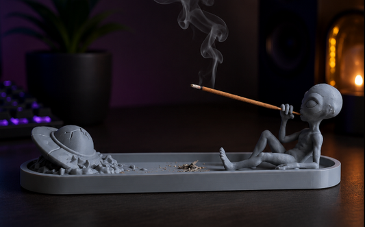 Alien Chill Incense Holder